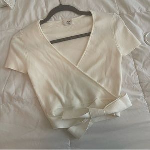 Aritzia tie short sleeve wrap sweater